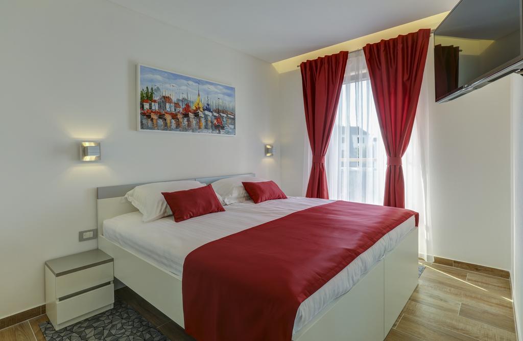 Apartments Lapis 프레멘투라 외부 사진