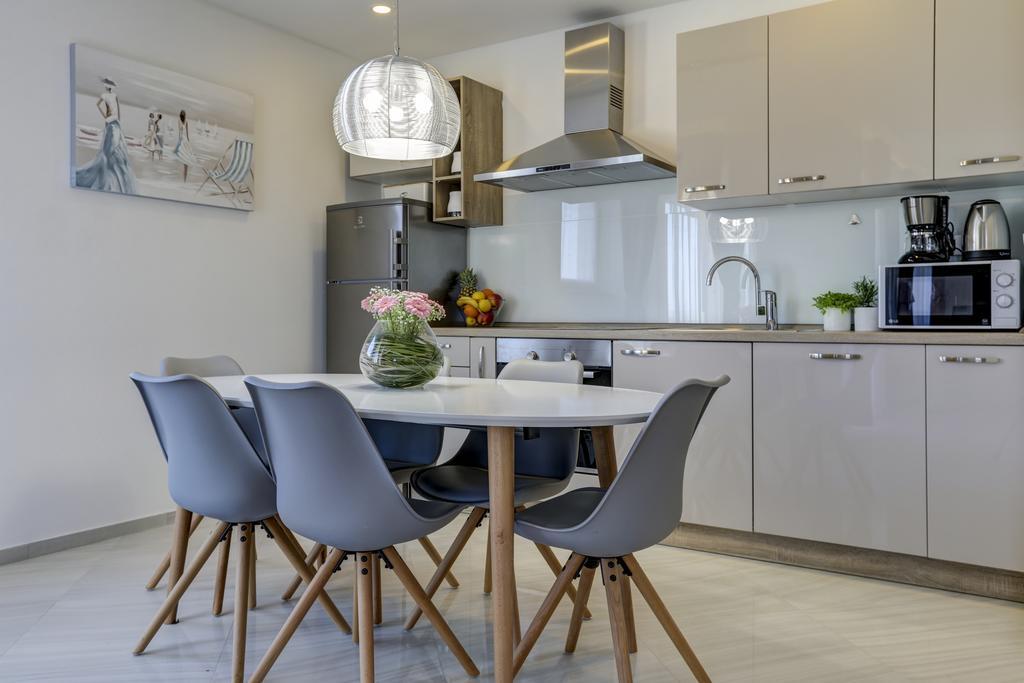 Apartments Lapis 프레멘투라 외부 사진